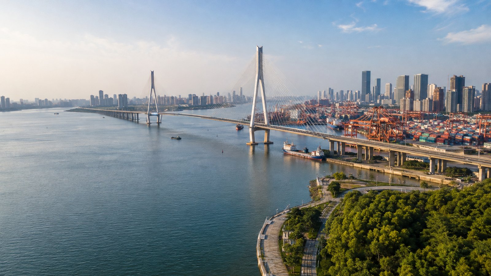 桥梁连接河岸与港口（示意图片 / Illustrative waterfront bridge）